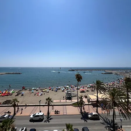 Amazing Beachfront Views - 3 Bedrooms * Fuengirola